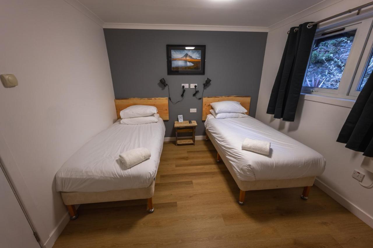 Roam West Hotell Fort William Exteriör bild
