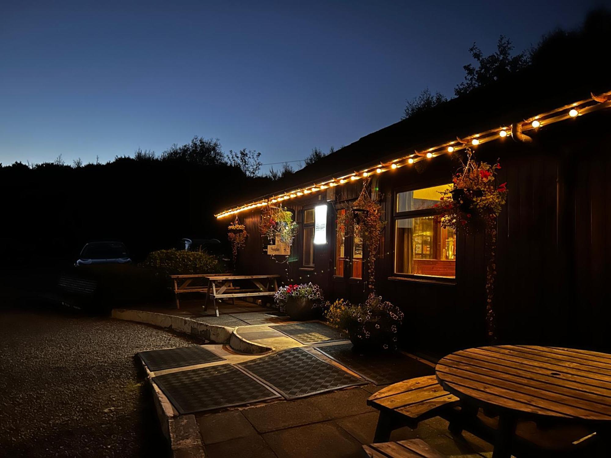 Roam West Hotell Fort William Exteriör bild